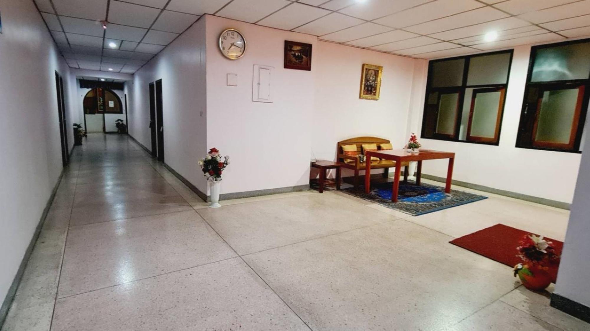 Royal Land Mae Klong Hotel Samut Songkhram Buitenkant foto